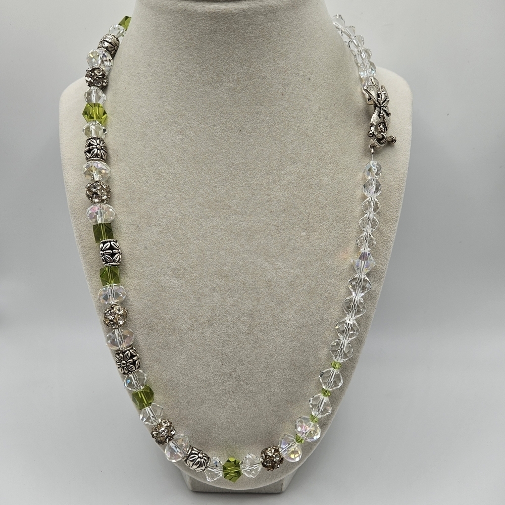 VINTAGE Crystal Clear and Green Beaded  Silver Accent Flower Clasp Necklace